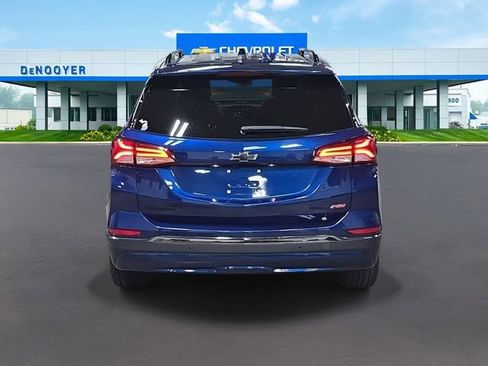 Used 2022 Chevrolet Equinox RS image 7
