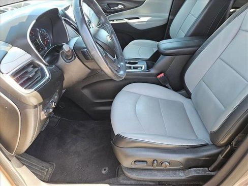 Used 2018 Chevrolet Equinox Premier AWD/4WD image 7