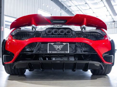 Used 2021 McLaren 765LT image 22