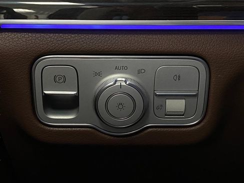 New 2026 Mercedes-Benz GLS 450 4MATIC image 52
