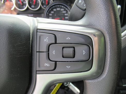 Used 2021 Chevrolet Silverado 1500 Custom Trail Boss w/ Safety Confidence Package AWD/4WD image 22