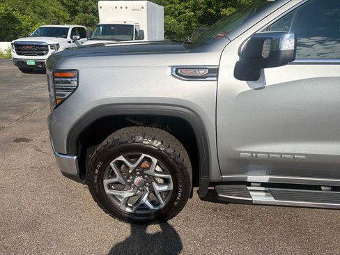 Certified 2023 GMC Sierra 1500 SLT w/ SLT Premium Package AWD/4WD image 26