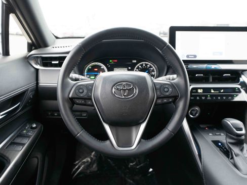 Used 2023 Toyota Venza XLE w/ Activity Package (TMS) image 21