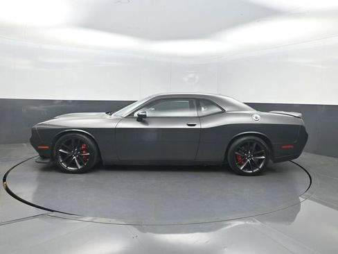 Used 2022 Dodge Challenger GT w/ Performance Handling Group RWD image 2