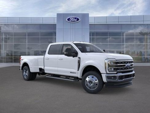 New 2026 Ford F450 XLT w/ XLT Premium Package image 7