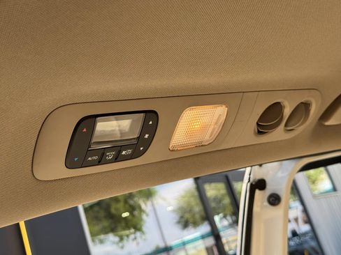 Used 2014 Honda Odyssey EX-L image 36
