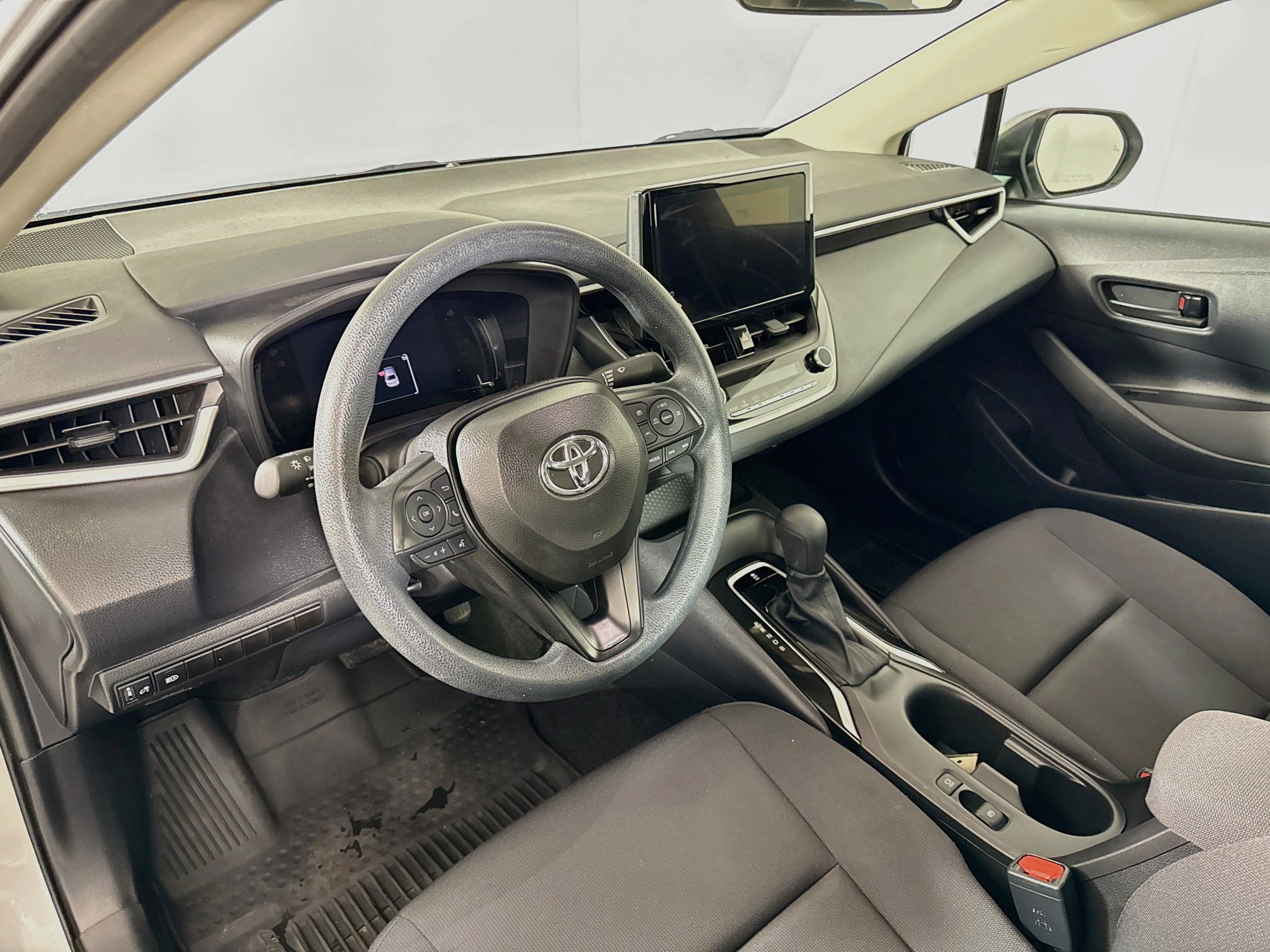 Certified 2026 Toyota Corolla LE FWD image 9