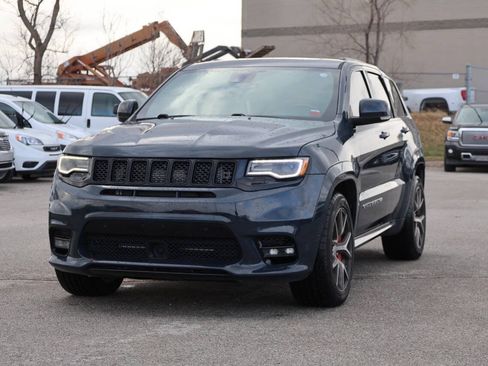 Used 2017 Jeep Grand Cherokee SRT AWD/4WD image 6