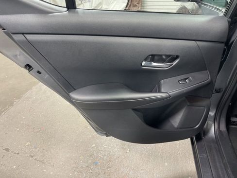 Used 2023 Nissan Sentra SV image 18