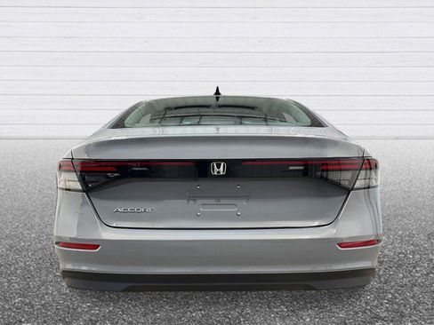 New 2026 Honda Accord SE image 4