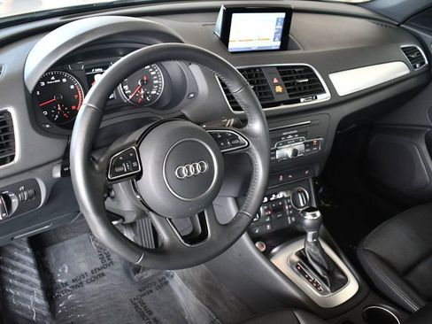 Used 2018 Audi Q3 2.0T Premium Plus w/ Premium Plus Package AWD/4WD image 48