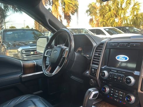 Used 2018 Ford F150 Limited w/ Trailer Tow Package image 11