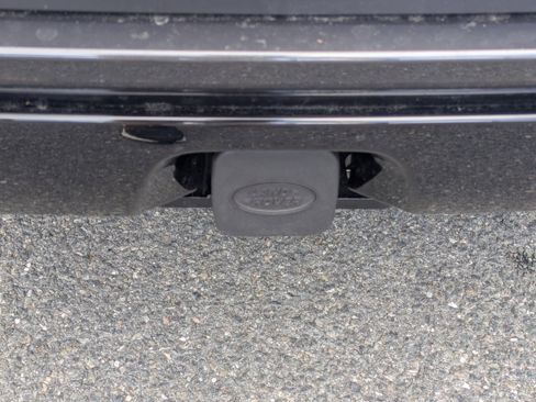 Used 2026 Land Rover Range Rover Sport SE image 12