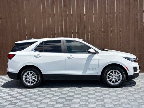Used 2024 Chevrolet Equinox LT FWD image 12