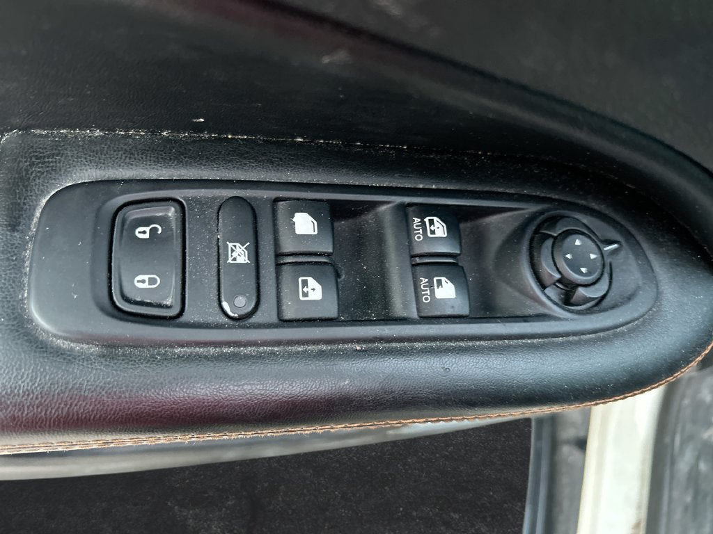 Used 2019 Jeep Compass Limited w/ Safety & Security Group AWD/4WD image 13