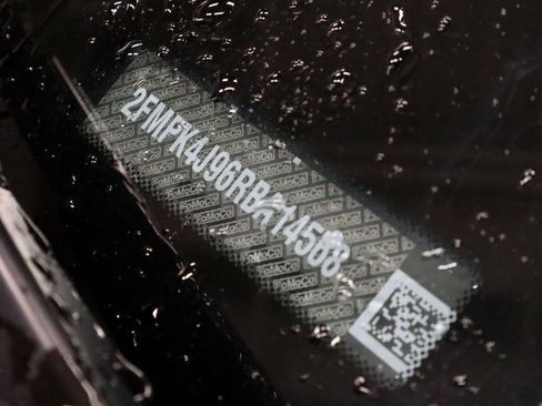 Certified 2024 Ford Edge ST-Line image 33