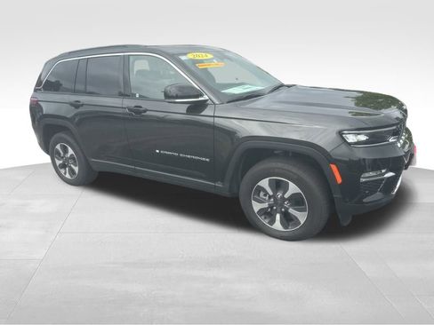 New 2024 Jeep Grand Cherokee Limited 4xe w/ Luxury Tech Group II AWD/4WD image 13