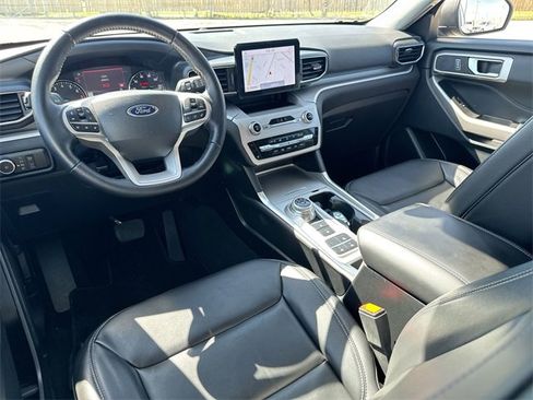 Certified 2023 Ford Explorer XLT w/ Equipment Group 202A image 36