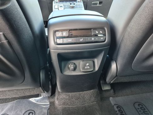 Certified 2024 Hyundai Palisade SEL w/ Premium Package FWD image 15