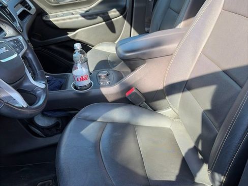 Used 2021 GMC Terrain SLT w/ Elevation Edition AWD/4WD image 5