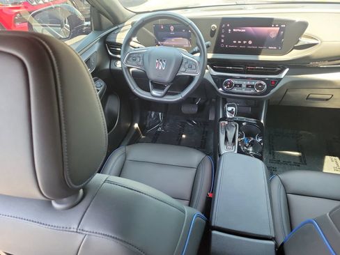 Used 2024 Buick Envista Sport Touring w/ Convenience I Package FWD image 13