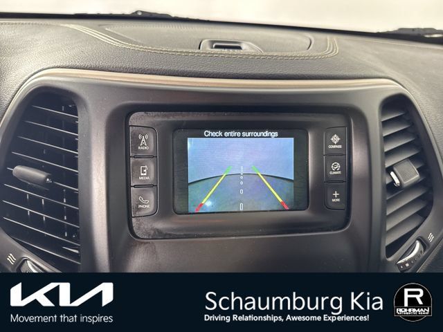 Used 2016 Jeep Cherokee Sport w/ Cold Weather Group AWD/4WD image 8