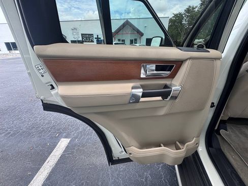 Used 2010 Land Rover LR4 HSE LUX AWD/4WD image 69