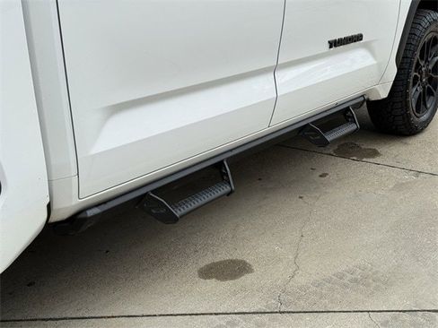 Used 2022 Toyota Tundra SR5 image 9