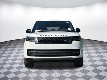 New 2026 Land Rover Range Rover Long Wheelbase SE