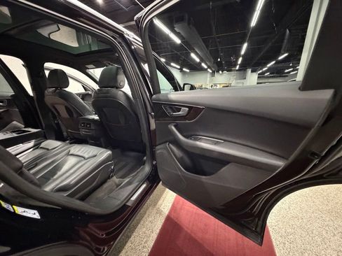 Used 2017 Audi Q7 3.0T Premium Plus AWD/4WD image 26