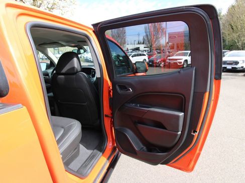 Used 2021 Chevrolet Colorado ZR2 AWD/4WD image 23