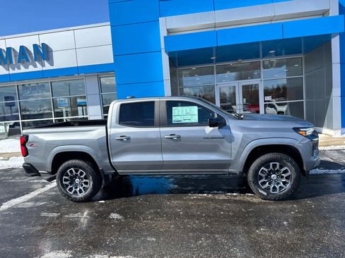 New 2026 Chevrolet Colorado Z71 w/ Technology Package AWD/4WD image 2