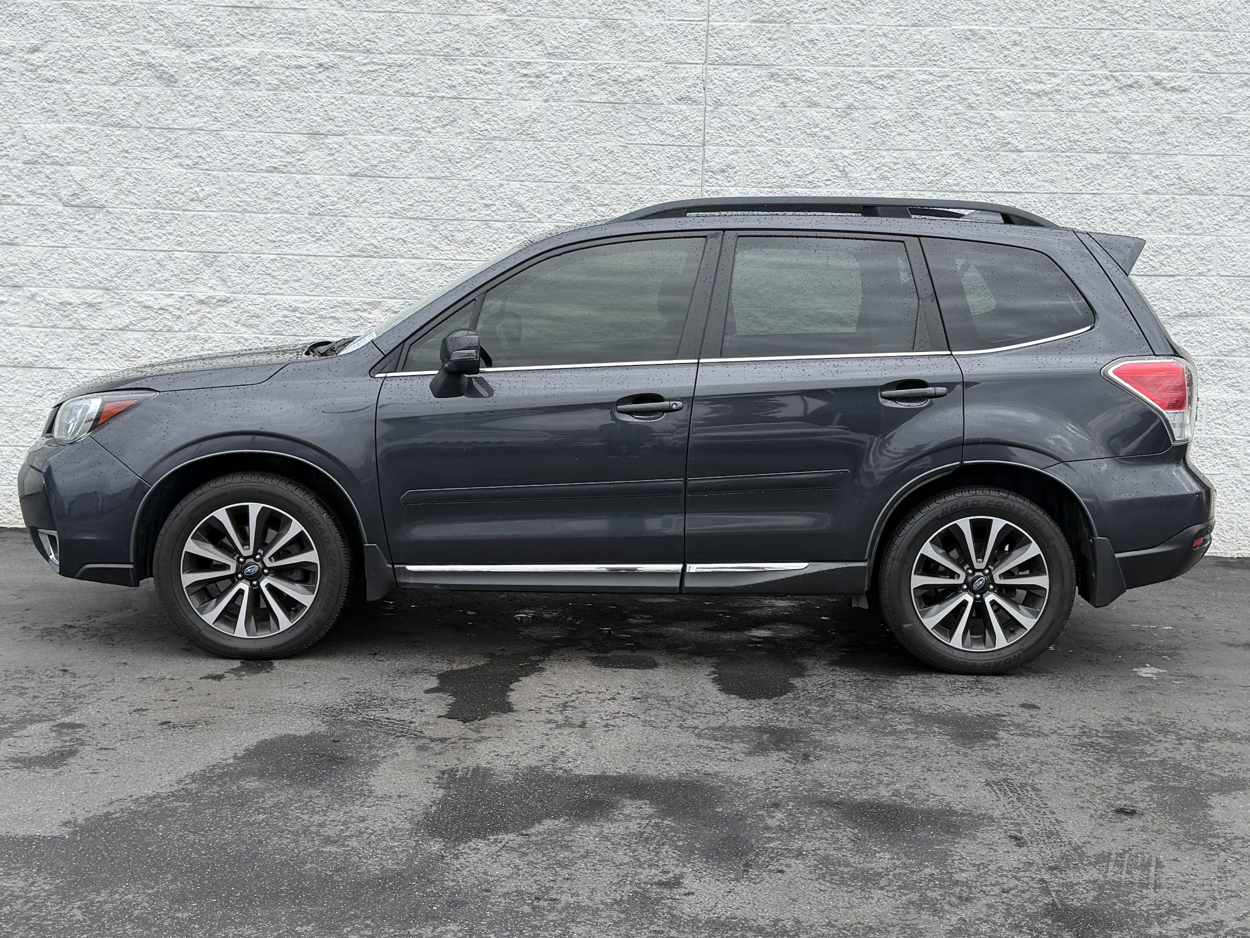 Used 2018 Subaru Forester 2.0XT Touring w/ Popular Package #2 AWD/4WD image 4