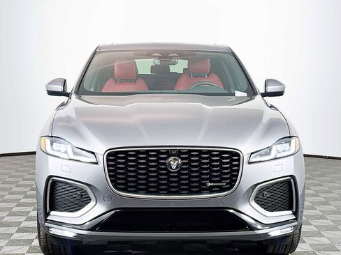 New 2025 Jaguar F-PACE R-Dynamic S image 2