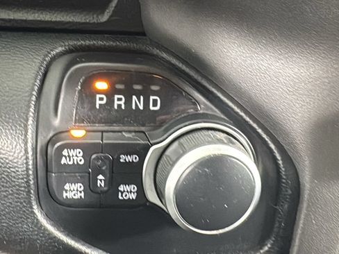 Used 2021 RAM 1500 Big Horn AWD/4WD image 23