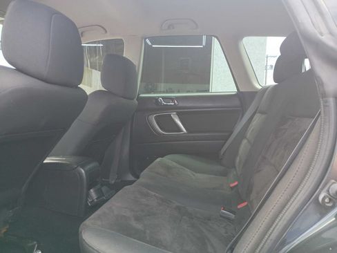 Used 2009 Subaru Outback 2.5i Special Edition AWD/4WD image 14