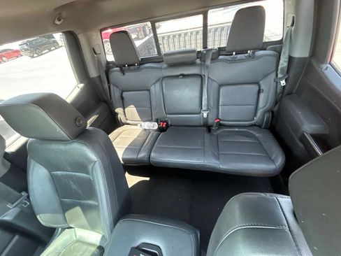 Used 2021 Chevrolet Silverado 1500 LT w/ Texas Edition Plus AWD/4WD image 5