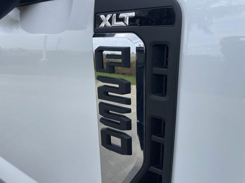 New 2026 Ford F250 XLT w/ 360-Degree Camera Package image 28