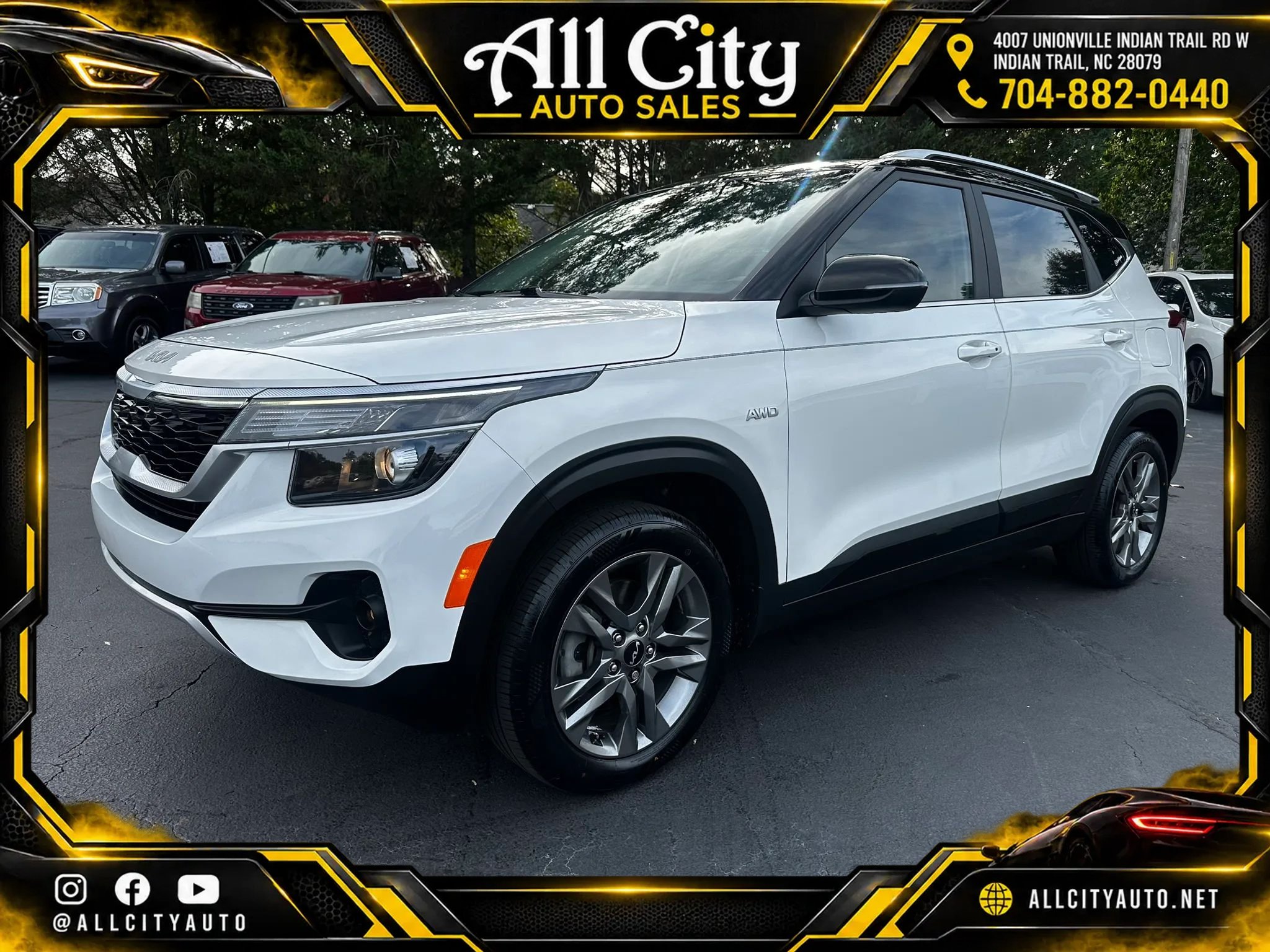 Used 2022 Kia Seltos S AWD/4WD image 3