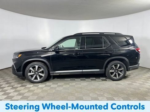 Certified 2023 Honda Pilot Elite image 13