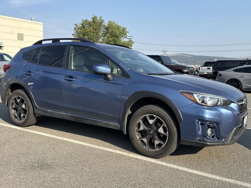 Used 2019 Subaru Crosstrek 2.0i Premium image 1