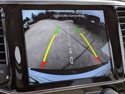 Certified 2022 Jeep Grand Cherokee Laredo E image 20