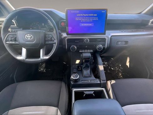 Used 2024 Toyota Tacoma TRD Off-Road AWD/4WD image 8