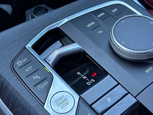 Used 2025 BMW 330i 330i image 23