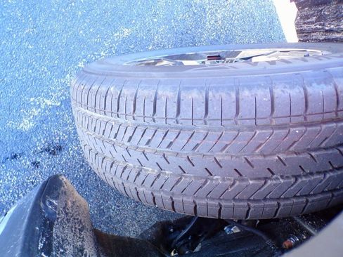 Certified 2025 Subaru Forester Premium image 25