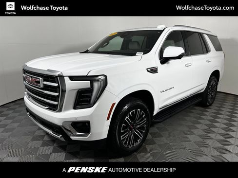 Used 2025 GMC Yukon Elevation AWD/4WD image 1