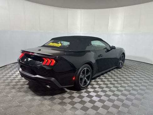 Used 2025 Ford Mustang Premium RWD image 8