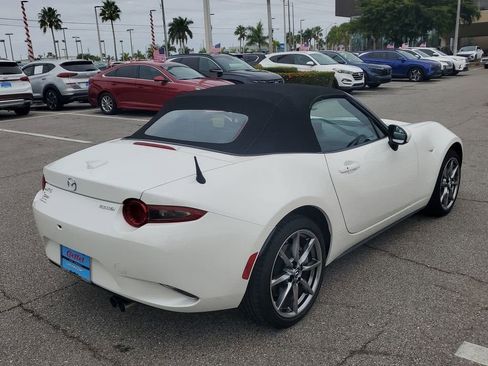 Used 2023 MAZDA MX-5 Miata Grand Touring image 11
