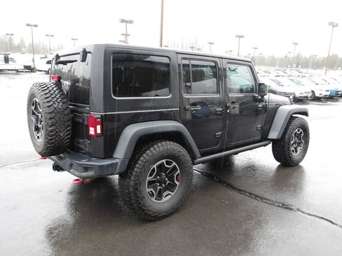 Used 2014 Jeep Wrangler Unlimited Rubicon AWD/4WD image 5