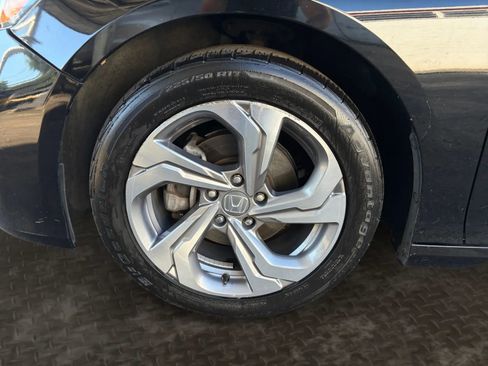 Used 2018 Honda Accord EX-L image 37
